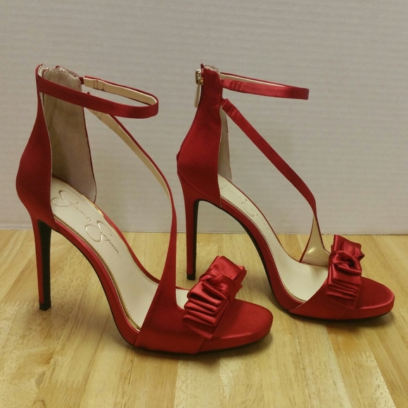 Jessica Simpson Stiletto Heels - Picture 1 of 4